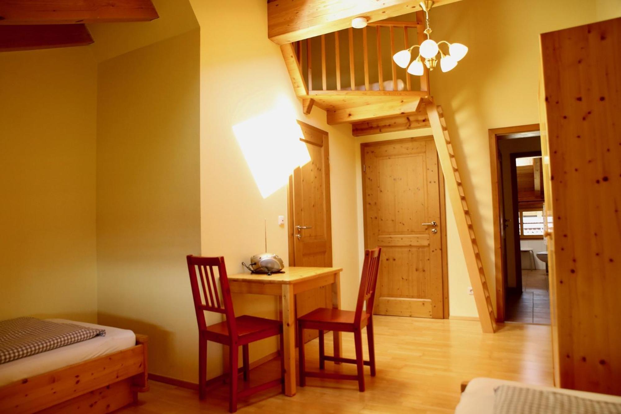 Ferienwohnung Berghof Heger Peißenberg Zimmer foto